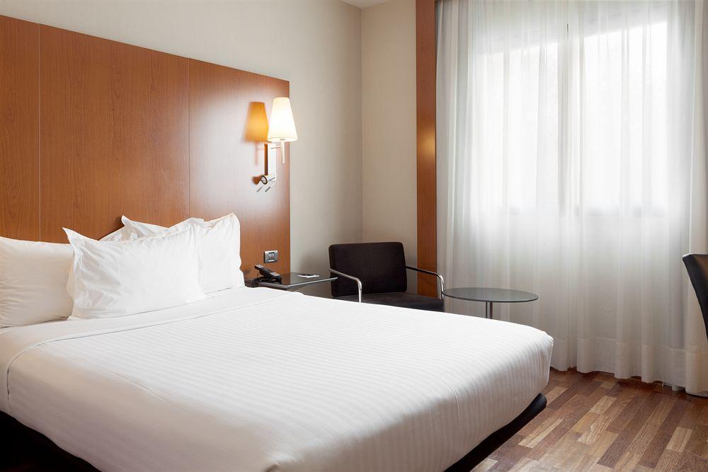 Ac Hotel Badajoz By Marriott Dış mekan fotoğraf